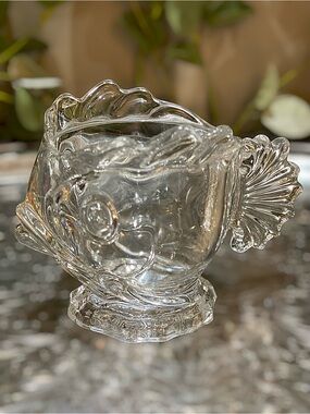 Vintage c1930’s Fostoria Glass Cup Footed Fish Shrimp Cocktail Dish Seafood